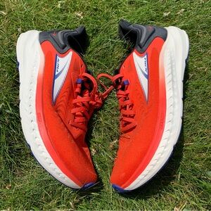 Altra Torin 7 Mens 8 Shoes Road Race Distance Trainer Responsive Zero Black Red